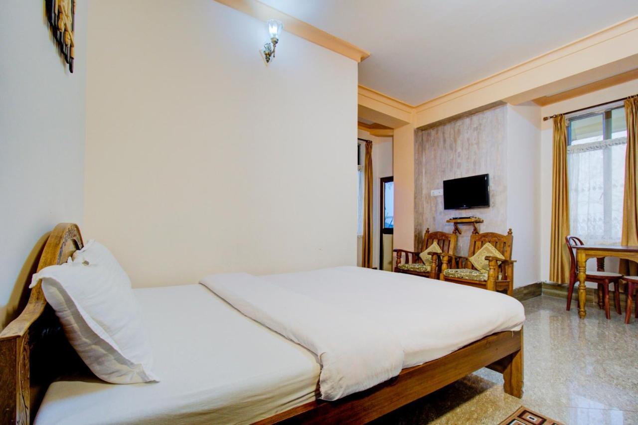 Capital O 79144 Coniferous Resort Cherrapunji Exterior foto